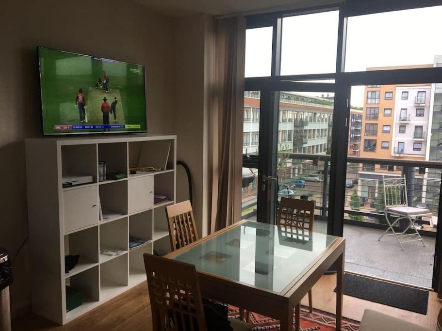 Fantastic New York Style Loft Apartment. ロンドン エクステリア 写真